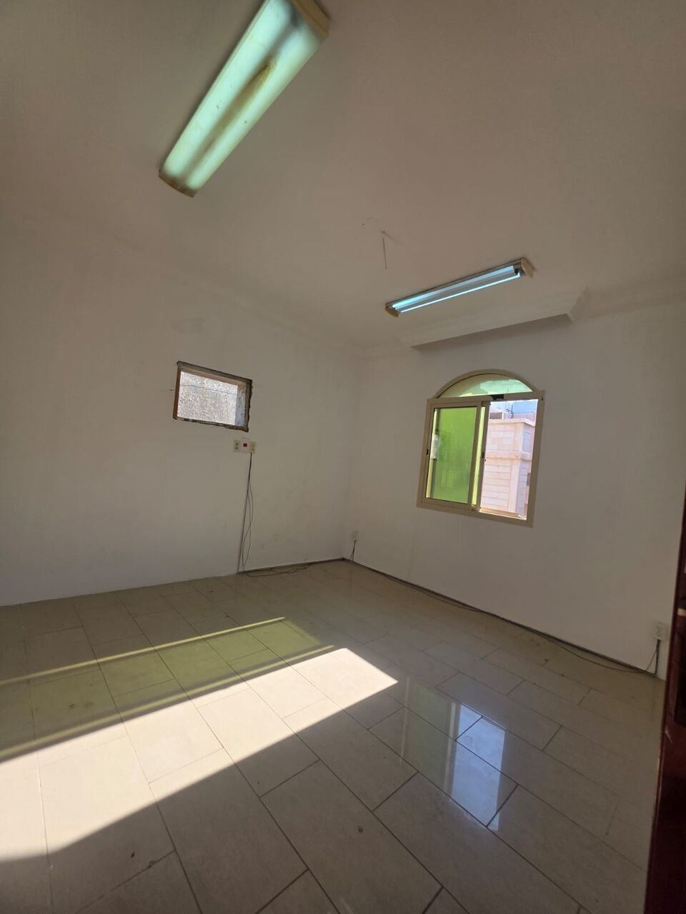 SAR 18500/year, 2 BR, 2 Bedrooms, A Living Room,1 Washroom Kitchen