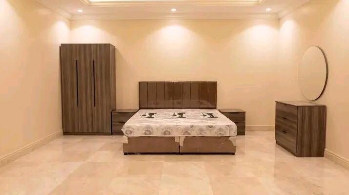 SAR 7, New Classic And Durable Bedroom Furniture Set