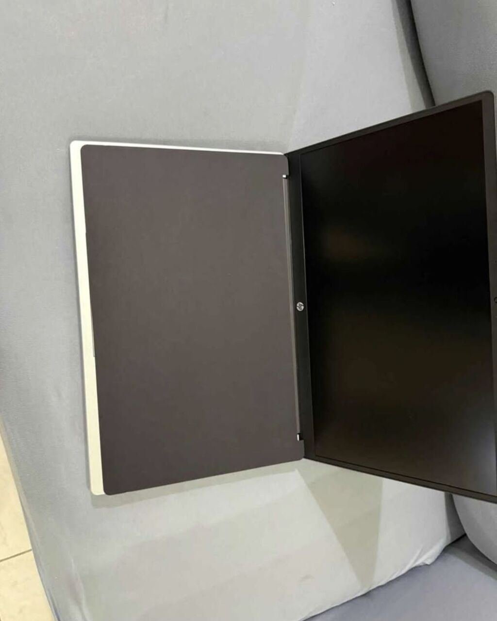 SAR 2300, Brand New HP 250R G10 15.6" Laptop (Core I7 / 16GB RAM / 1 TB SSD)