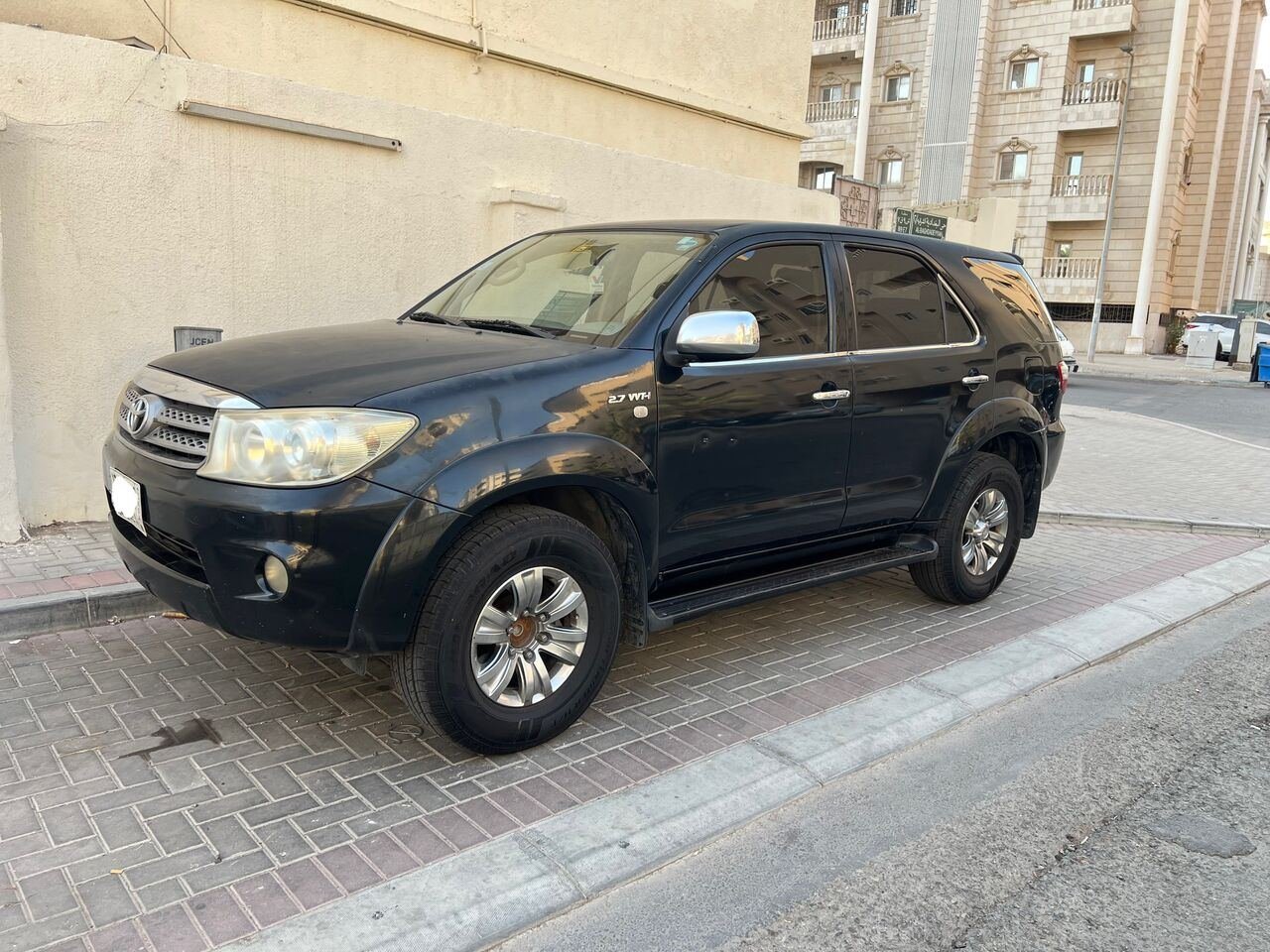 SAR 31000, Toyota Fortuner, 2009, Automatic, 380000 KM, Good Condition