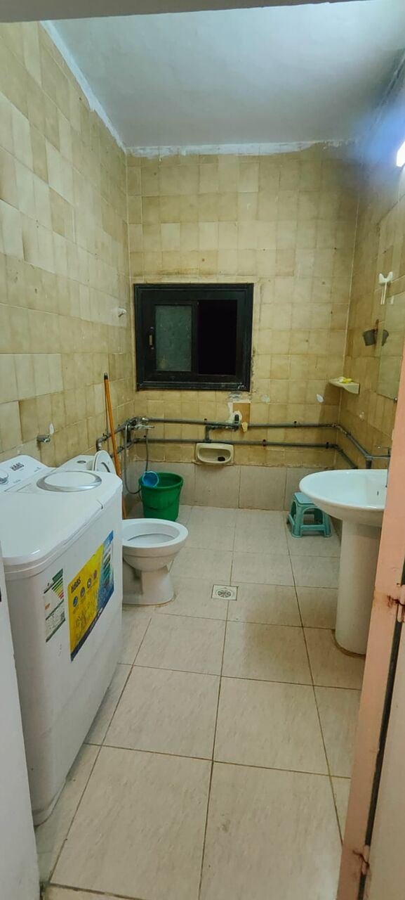 SAR 500/month, 20 Sq. Meter, Bed Space Available In Bawadi