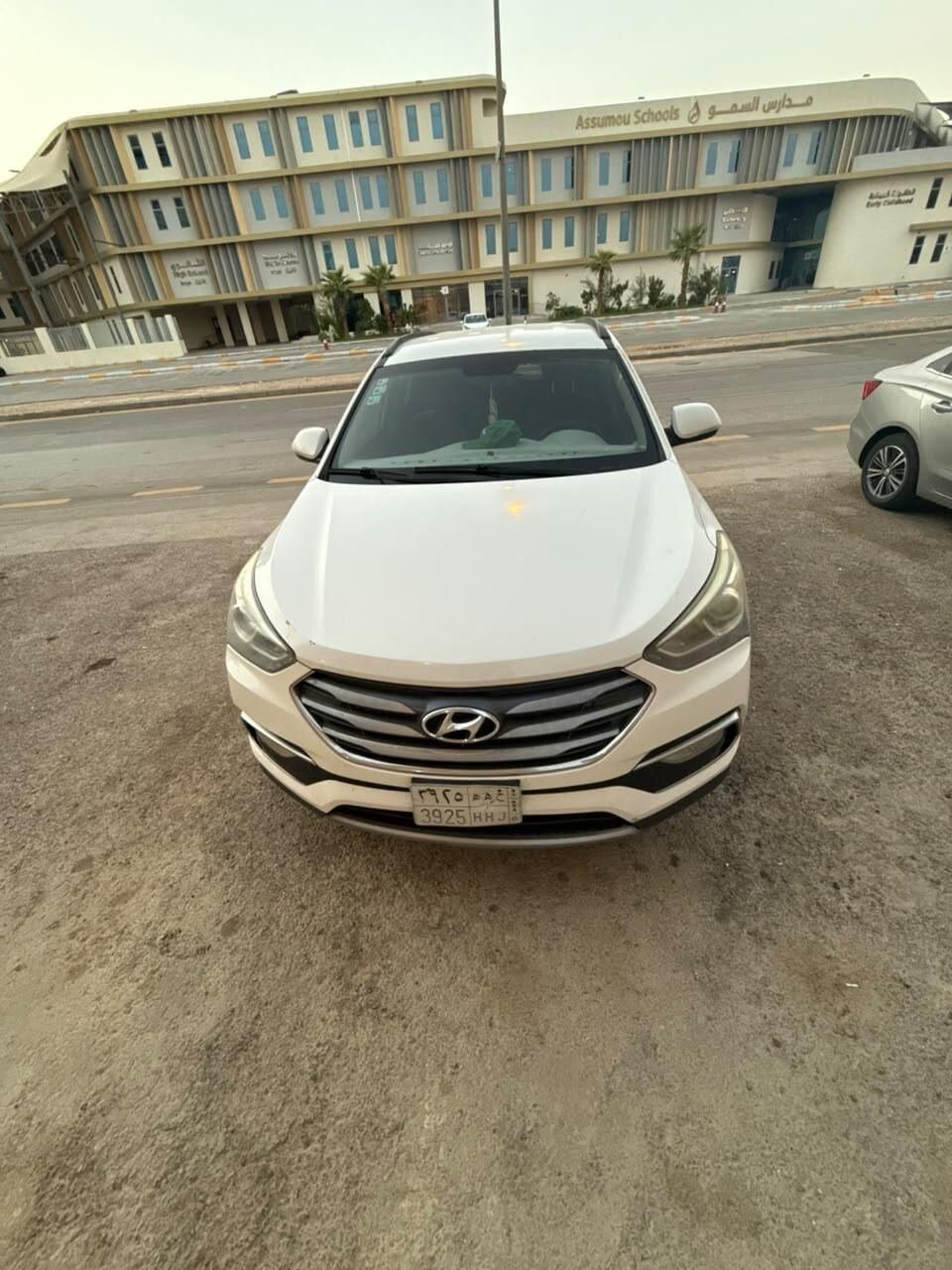 SAR 48000, Hyundai Santa Fe, 2016, Automatic, 204250 KM, Excllent Condition Available For Serious Buyer