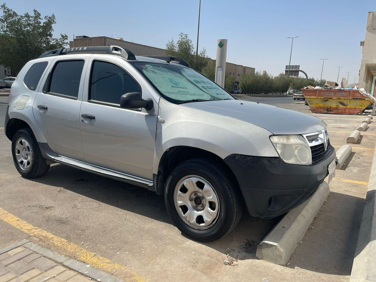 SAR 13500, Renault Duster, 2015, Automatic, 313000 KM, For Sale. Good Condition. Please Contact: +966 5343 71921