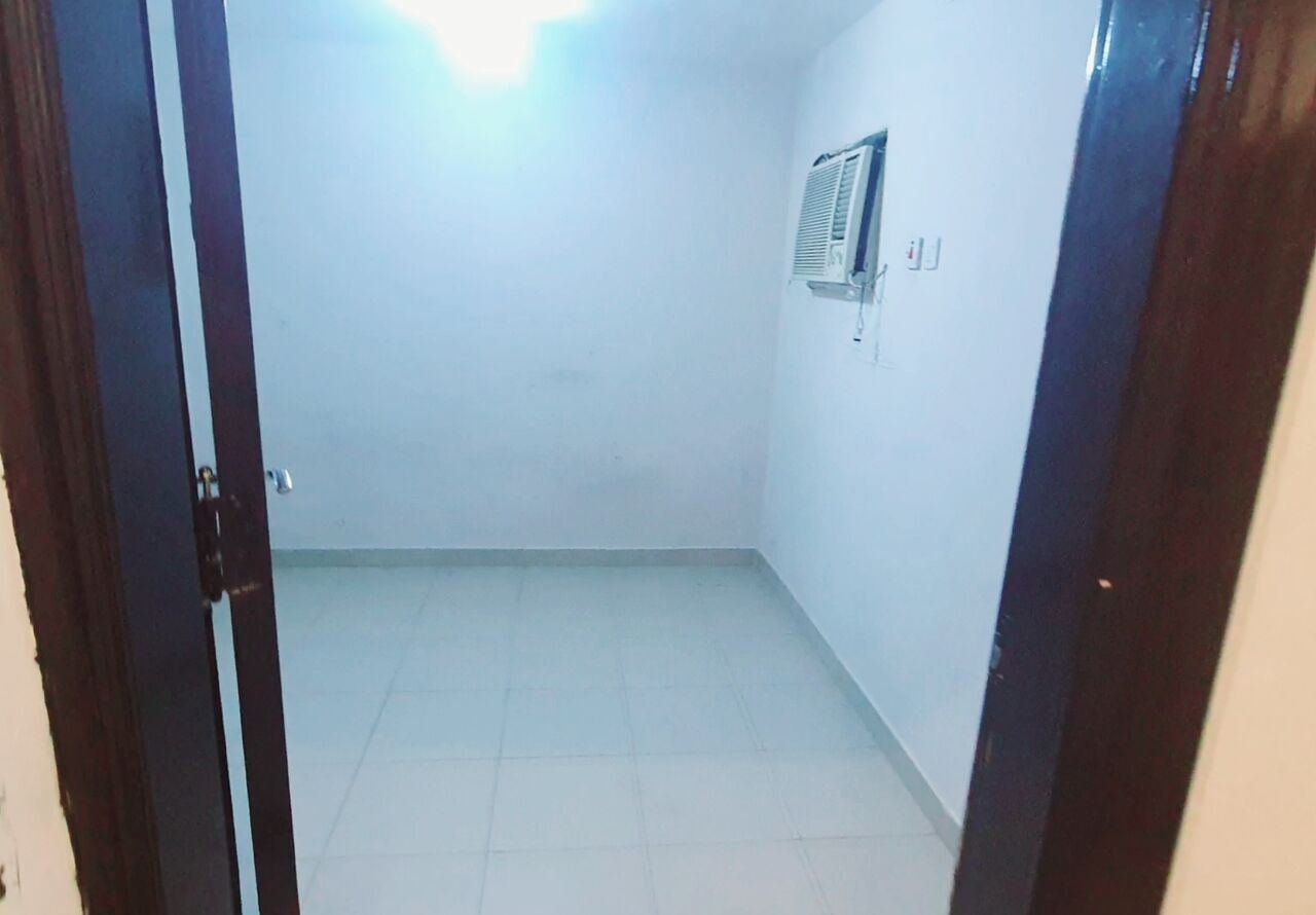 SAR 23/month, Room For Rent Available