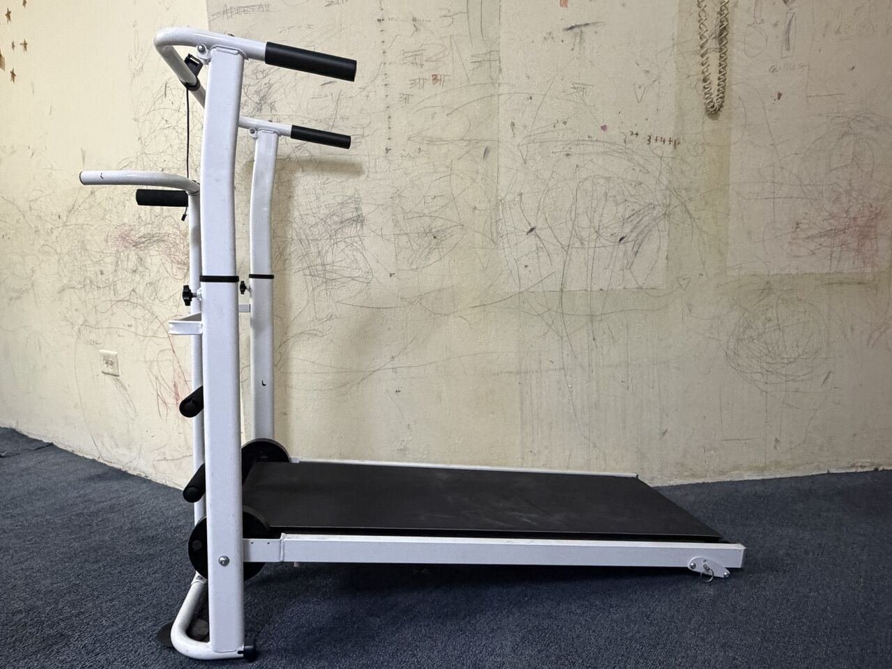 SAR 80, Manual Treadmill