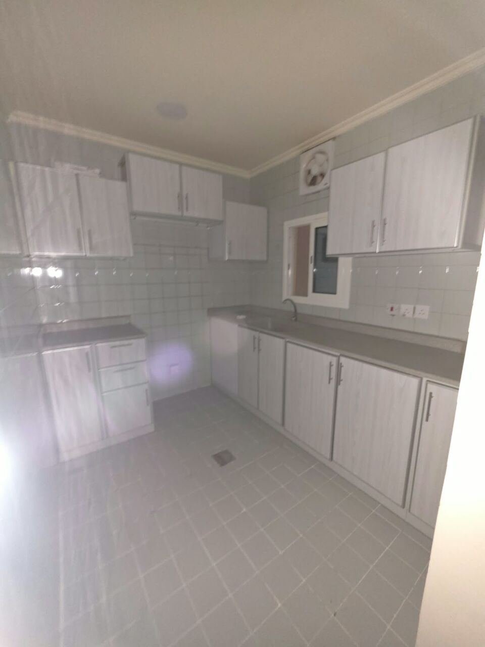 SAR 24600/year, 2 BR, 2 Bedrooms, A Hall, 2 Bathrooms, A Kitchen,with Air Conditioners And Elevator,available