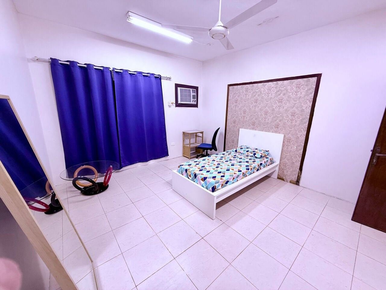 SAR 1000/month, Furnished, Furnished Bedroom For Bachelor