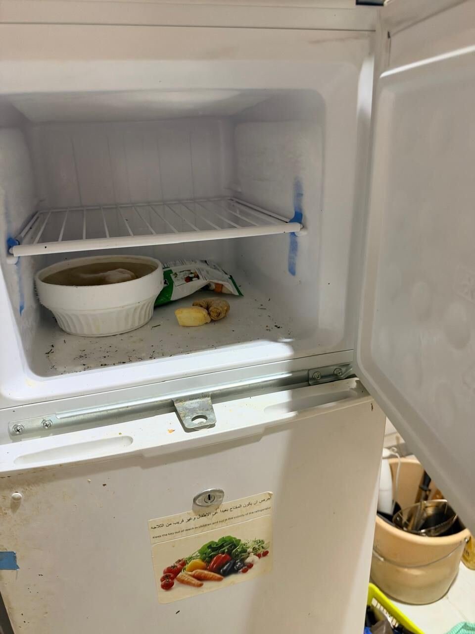 SAR 520, Double Door F Refrigerator For Sale For 520 Sr