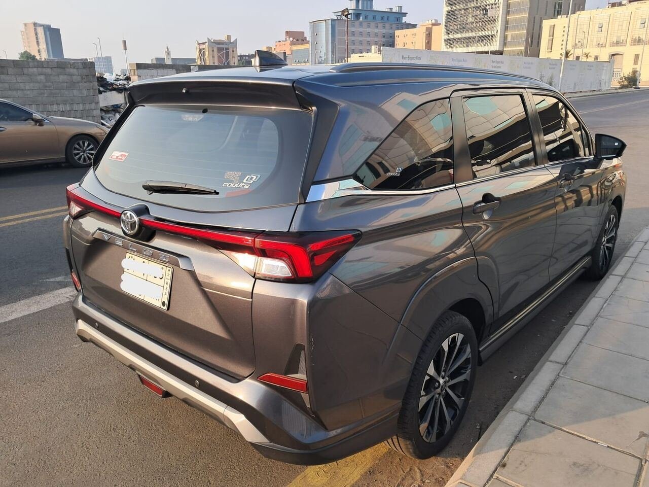 SAR 10000, Toyota Vehicle Veloz On Lease Transfer