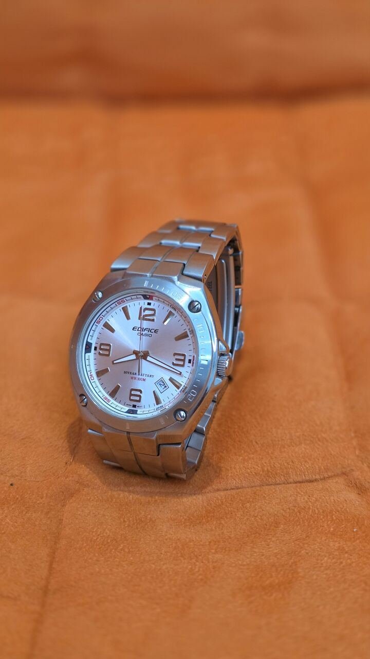 SAR 350, Casio Edifice EF-126 - Steel Watch