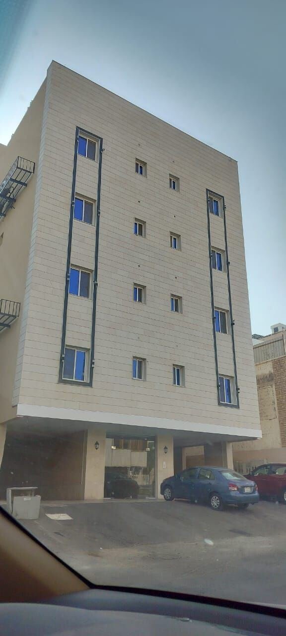 SAR 31000/month, 4 BR, Apartment For Rent 31000/Yearly In Azizia Near Minarat Market . Naseem Polyclinic Jeddah ,
