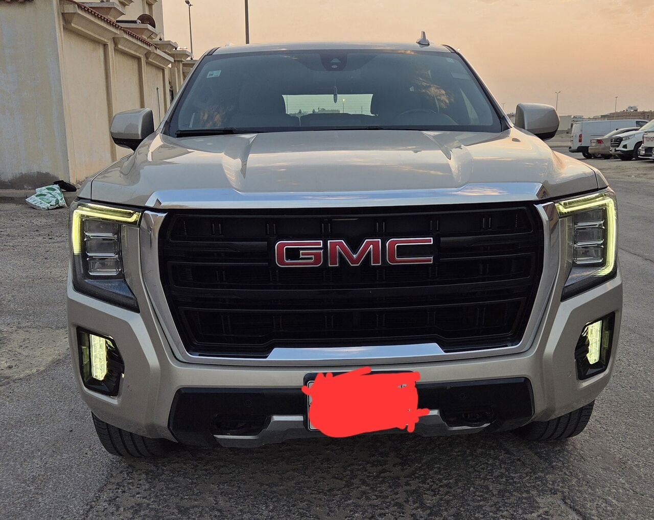 SAR 145000, GMC Yukon SLE 2022 Model Odo 131850km Maintained By Authorized Service Co. In Dammam, 2022, Automatic, 13185