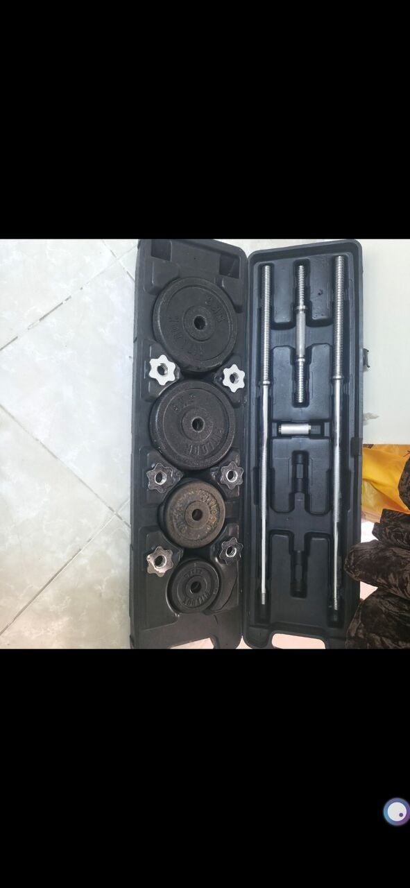 SAR 600, Dumbbells, Computer Desk, Portable Fabric Closet Organizer, Mirror And Sofa (majlis)