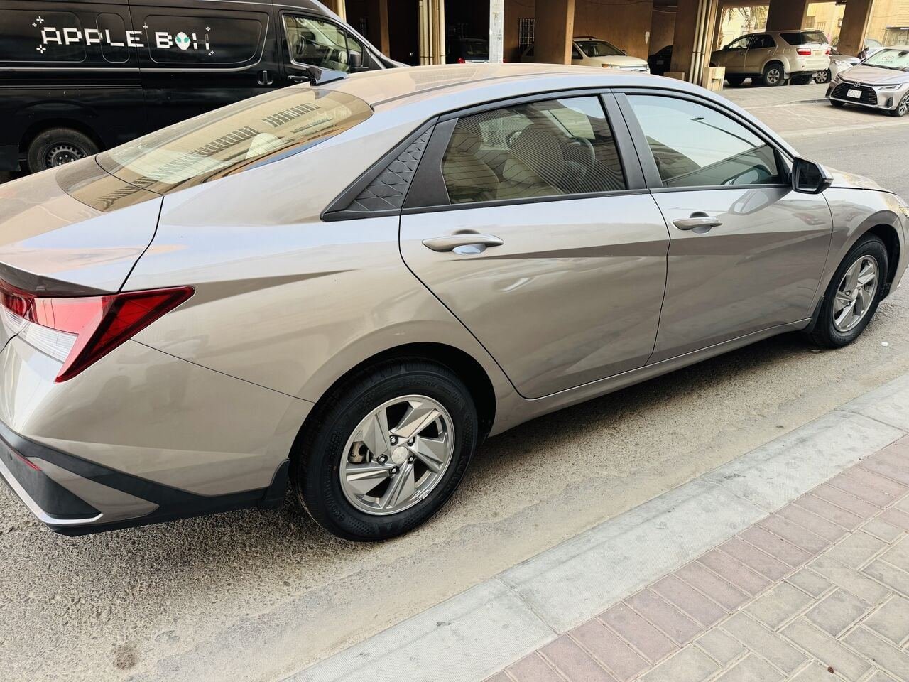 SAR 51000, Hyundai Elantra, 2024, Automatic, 124000 KM, Good Condition