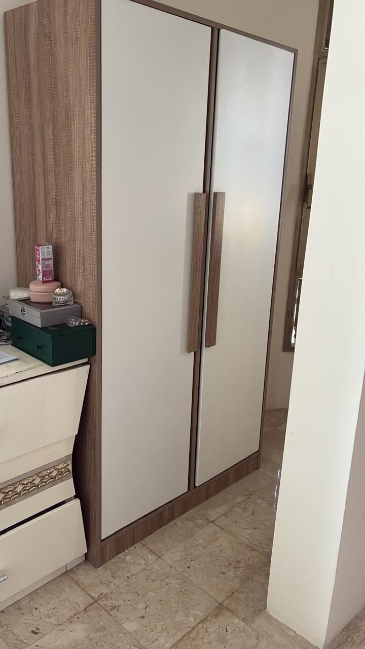 SAR 500, Double Door Almira - Almost New - 500