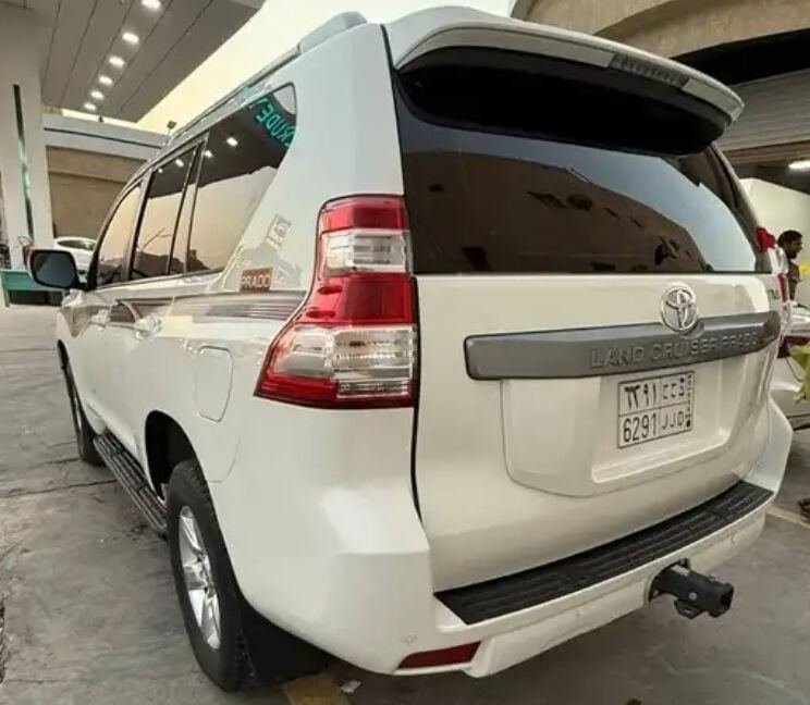 SAR 88000, Toyota Prado TXL 4 Cylinder 4WD, 2017, Automatic, 286000 KM, Toyota Prado ..... TXL 4 Cylinder 4WD