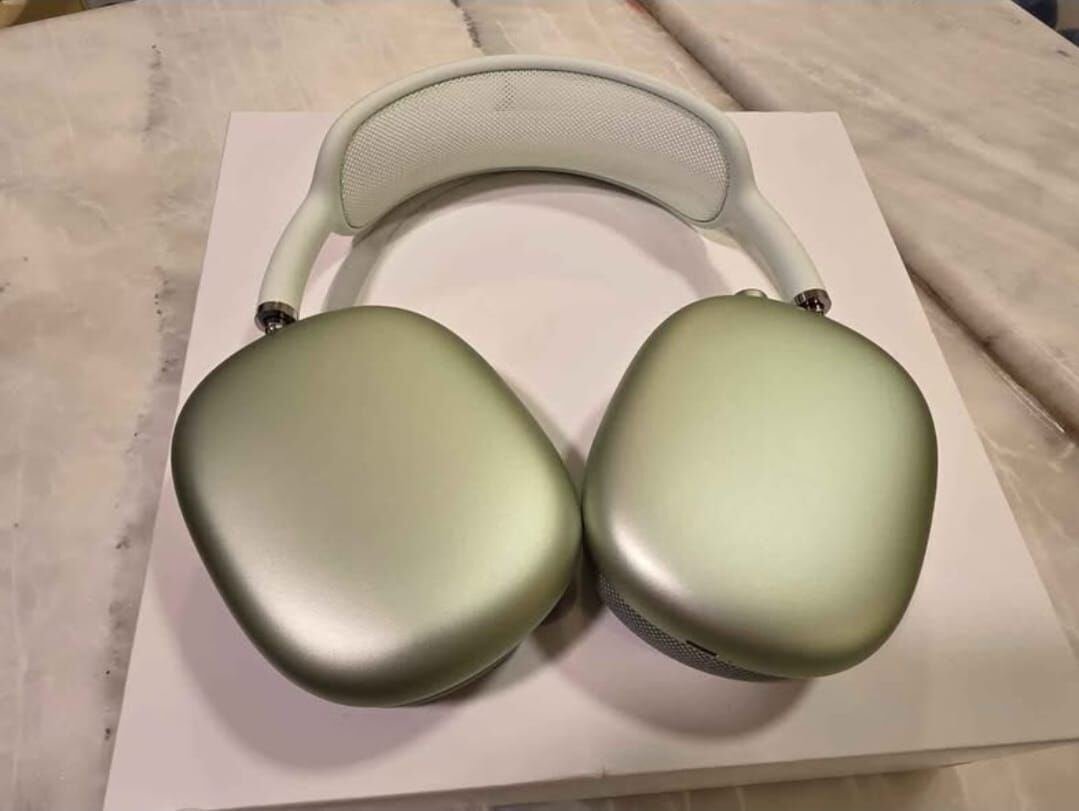 SAR 1000, Apple AirPods Max – Wireless Headphone