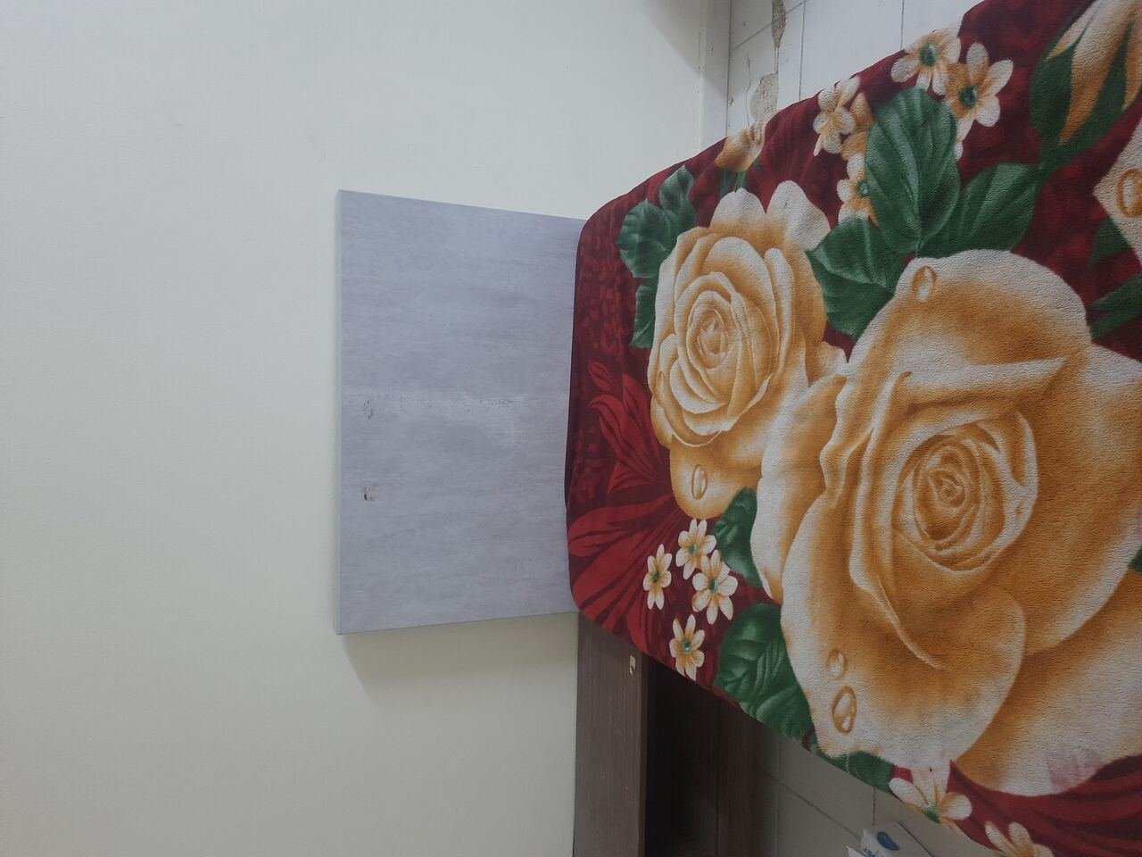 SAR 130, Single Bed For Sale - Jeddah Neat & Clean - SAR 130