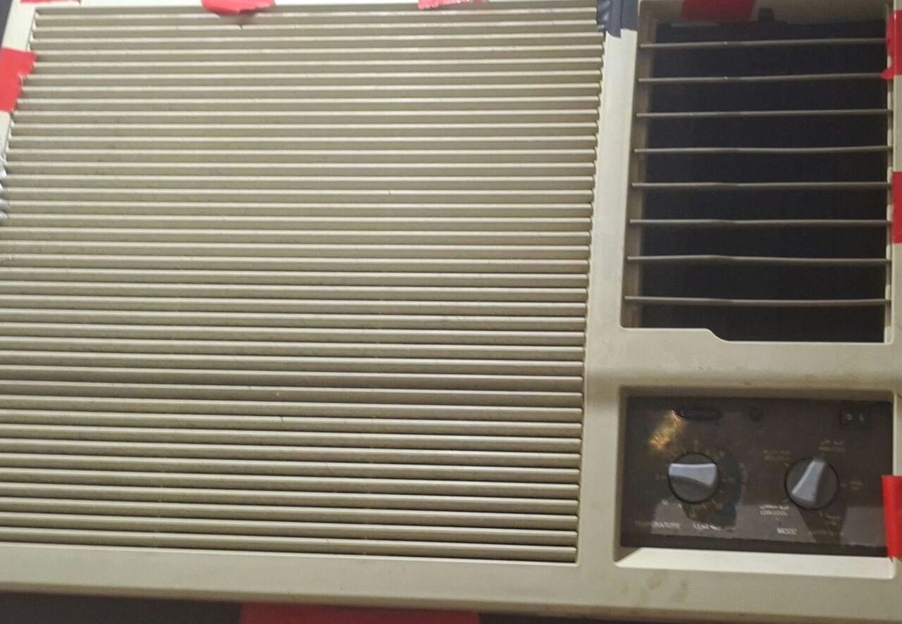 SAR 400, Window AC - 2NOS. JEDDAH AZIZIYAH