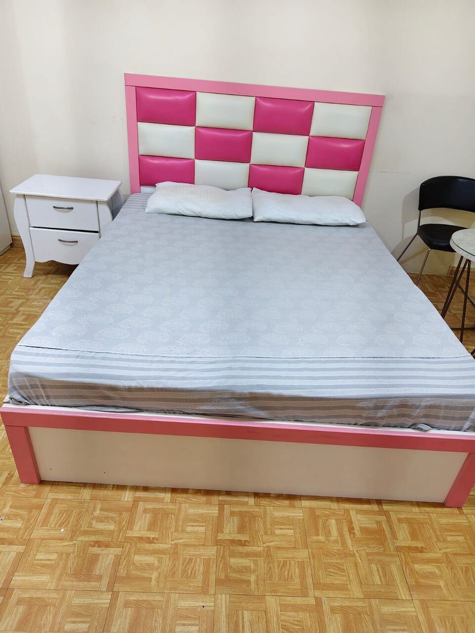 SAR 400, King-Size Double Bed With Orthopedic Mattress For Sale