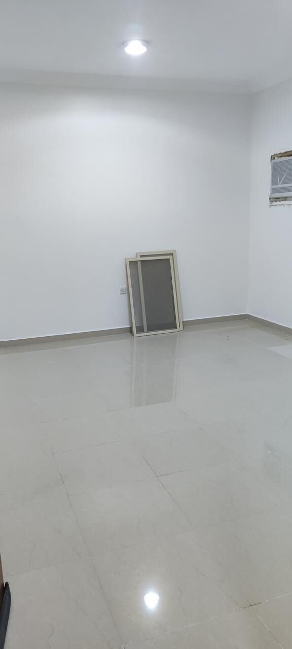 SAR 1200/month, Bed Room And Bathroom For Executive Single Bachelor Only Muslim