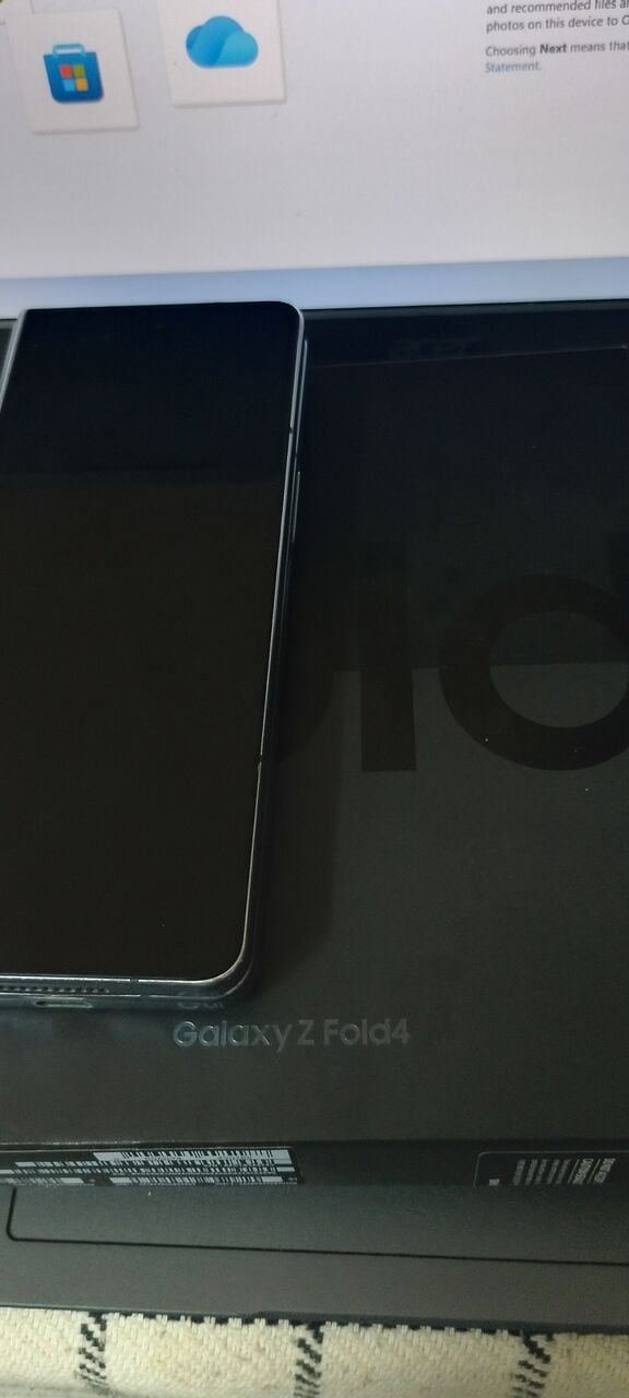 SAR 1199, Samsung Galaxy Fold 4