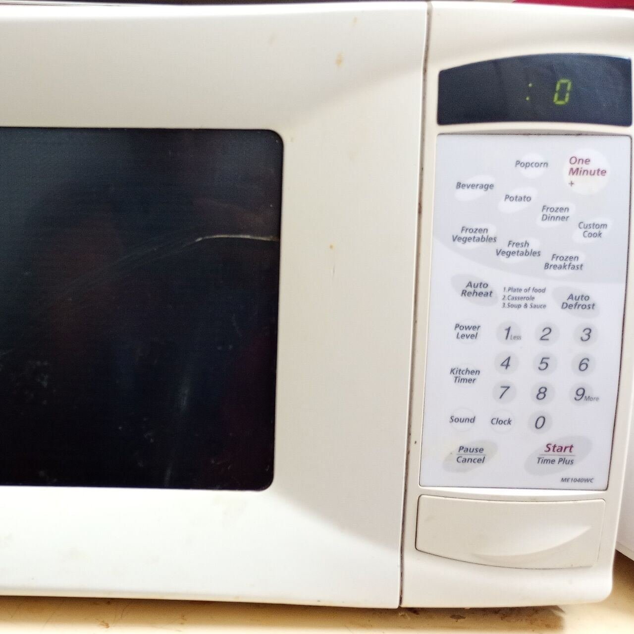 SAR 500, HOUSEHOLD ITEMS FOR SALE NEGOTIABLE PRICE