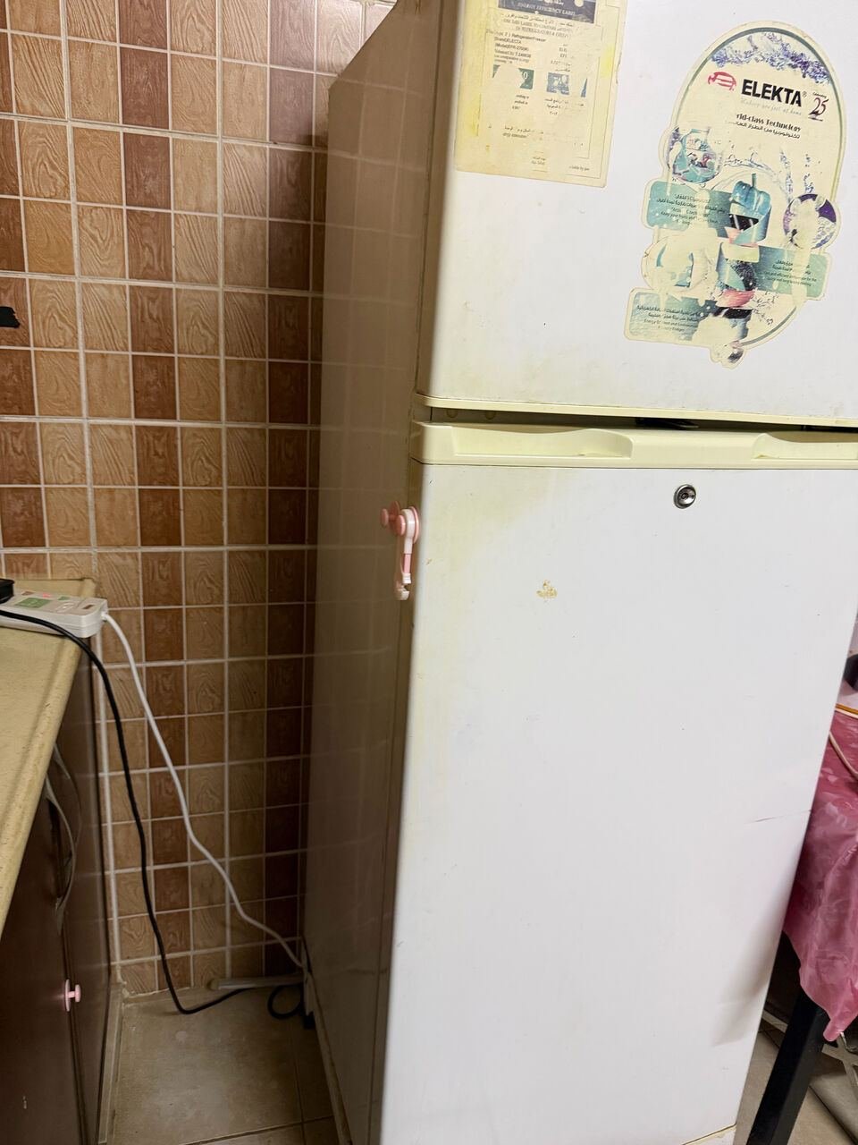 SAR 500, Fridge