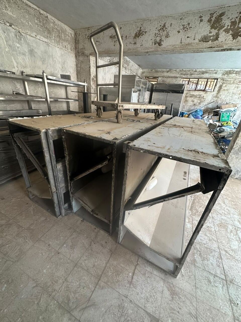 SAR 45, Restaurant Items