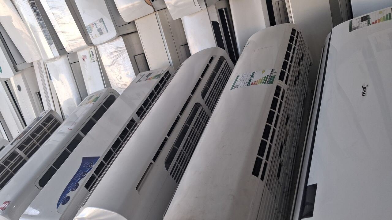 SAR 800, Selling All Types Of Split Air Conditioner Split Ac Aircon