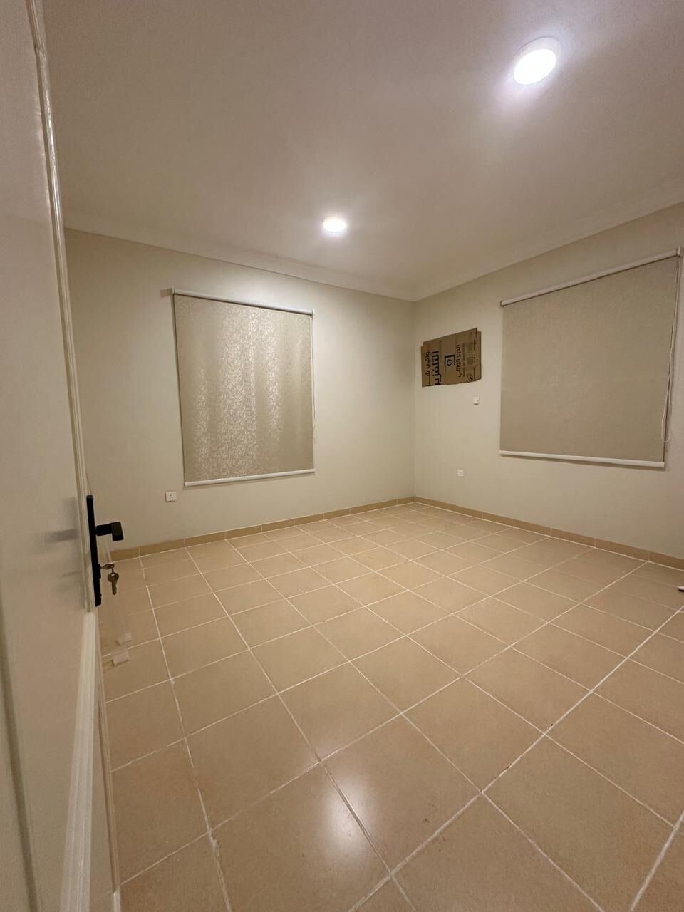 SAR 1000/month, 1 BR, Room On Rent
