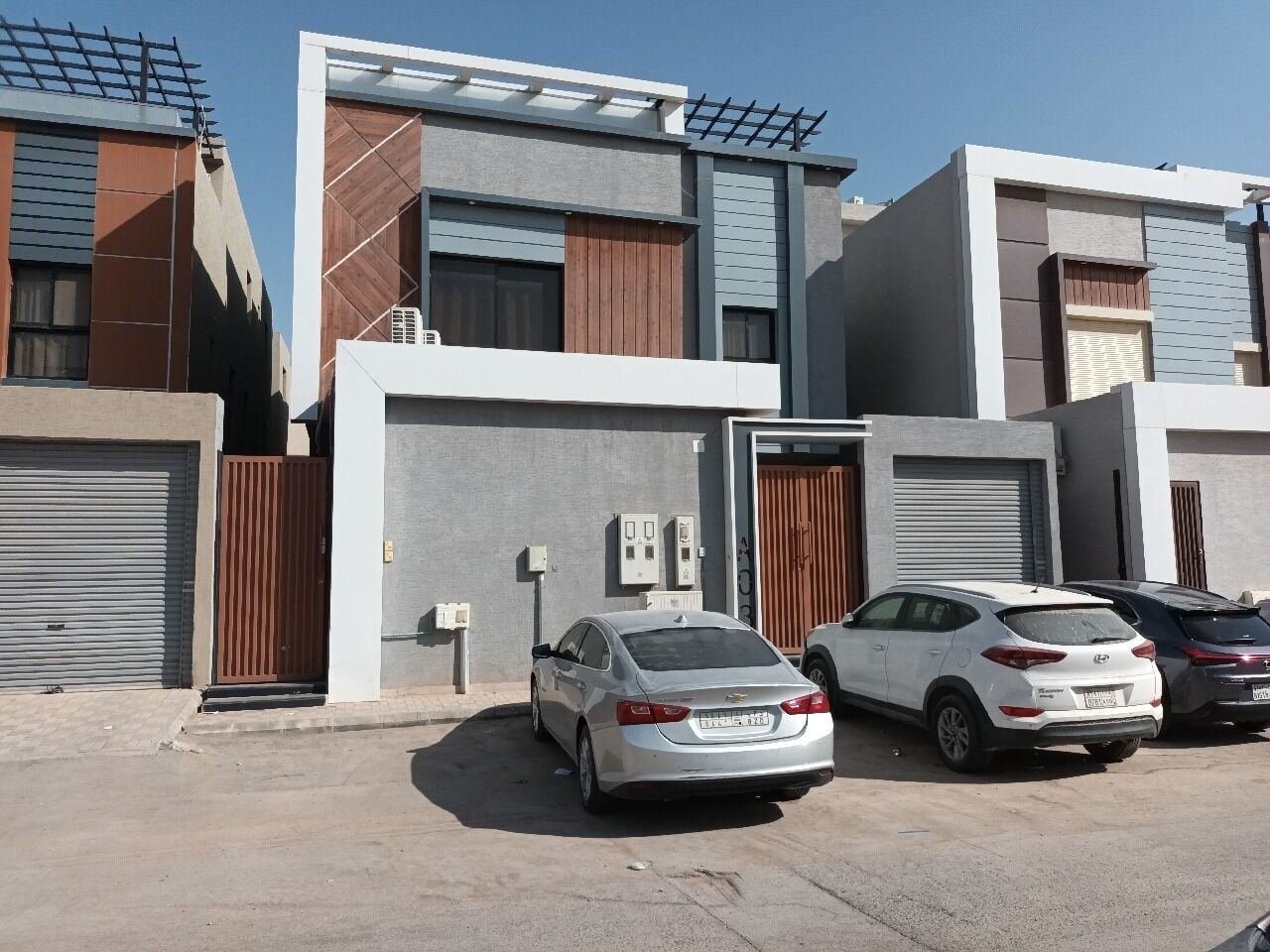SAR 1200/month, Furnished, Room With Attached Bath Room For Rent In A Luxury Villa Apartment