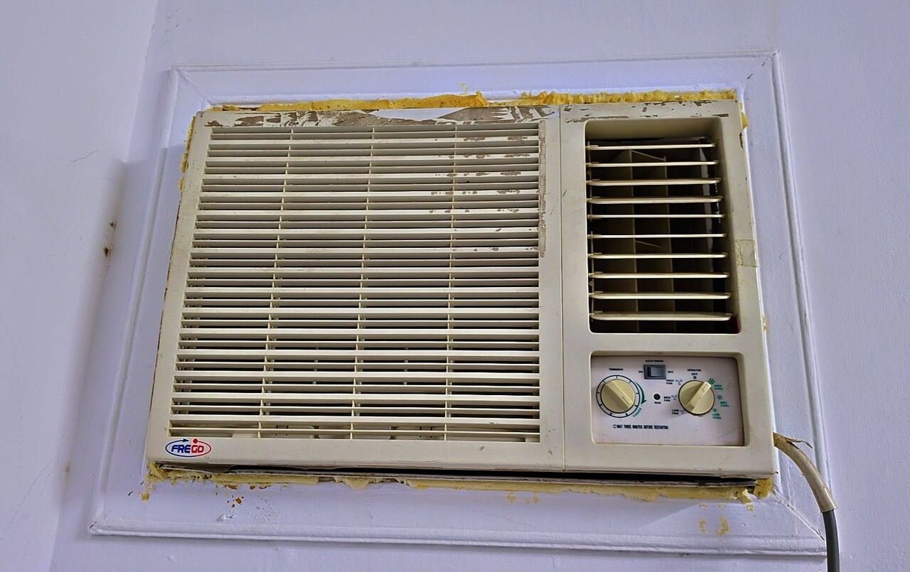 SAR 500, 1.5 Ton Ac In Good Condition