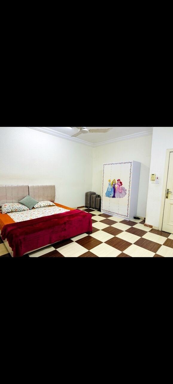 SAR 1950/month, Furnished, 2 BR, Fully Furnished Flat For Family AL Mahjer