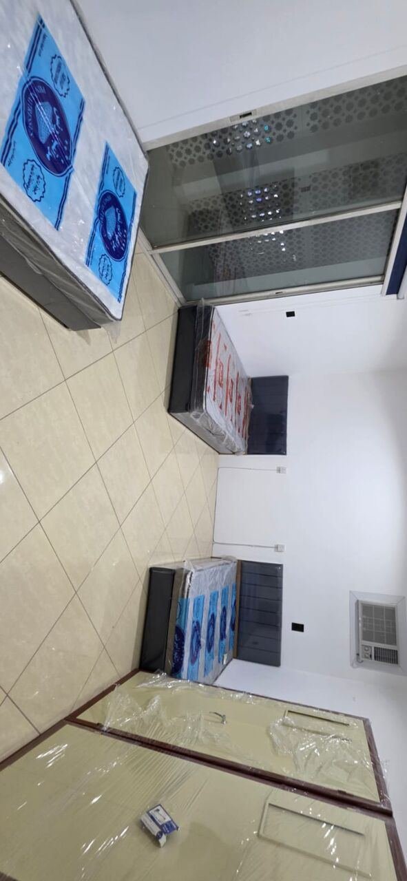 SAR 2100/month, Furnished, Room Or Bed Space Available