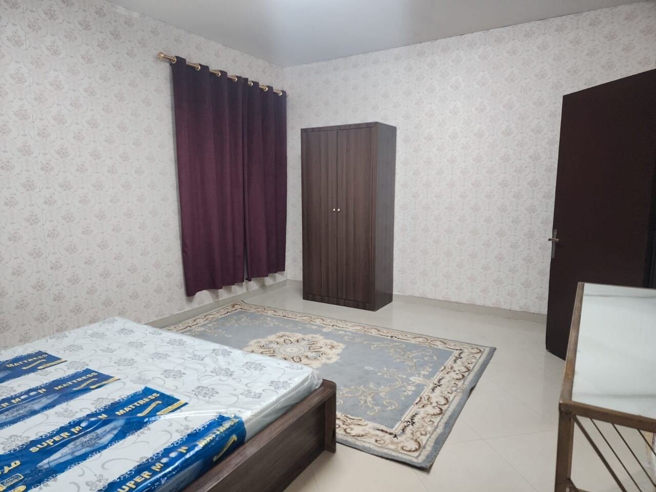 SAR 1000/month, Furnished, 1 BR, 00 Sq. Meter, Fully Furnished Room For Single Muslim Non-Smoker,Room Rent 1000 SAR