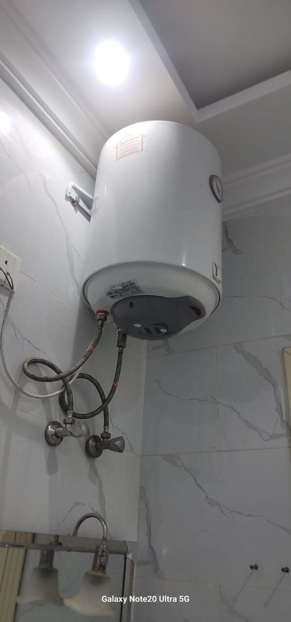 SAR 150, Selling Water Heater In Good Condition Like New, Only 1 1/2 Year Old.