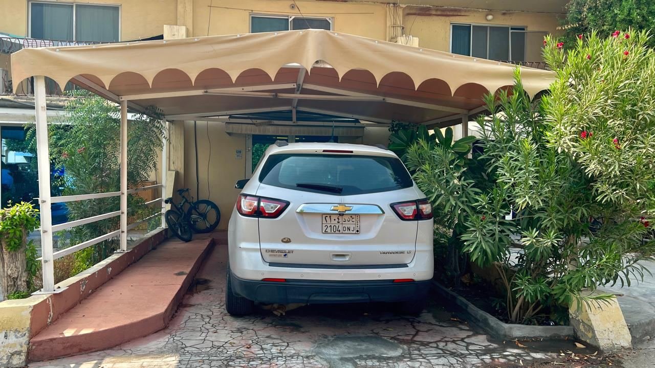 Car Parking Tent, Strong Easy To Dismantle And Assemble, Nut And Bolts System