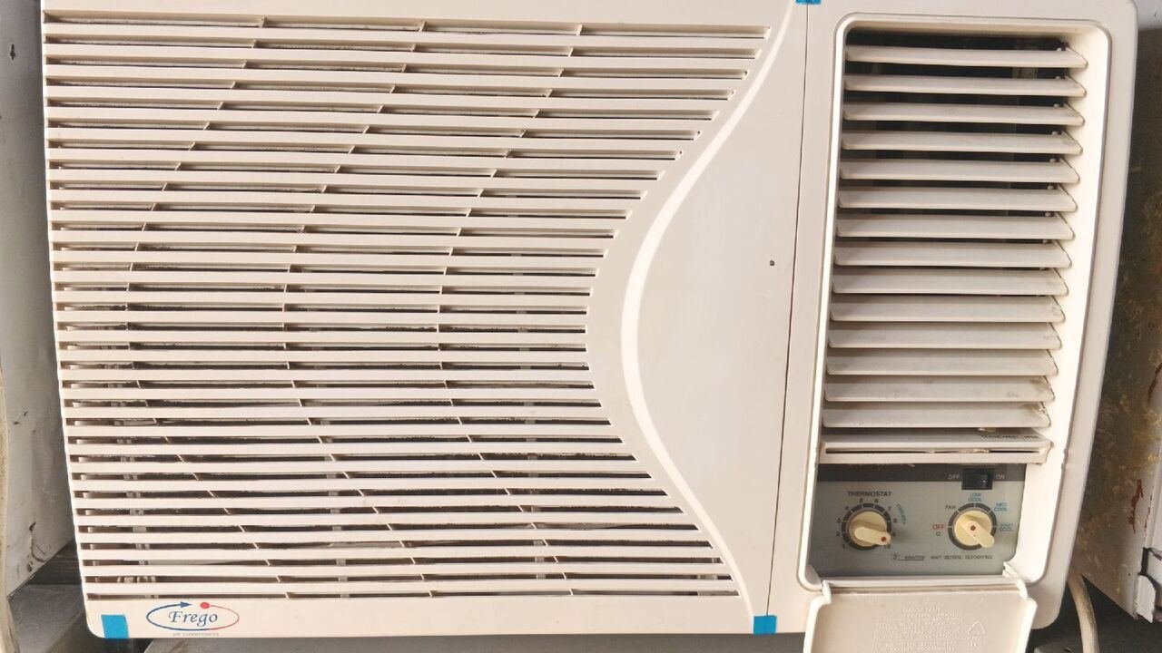 SAR 650, All Types Window AC For Sale Free Home Delivery And Installation