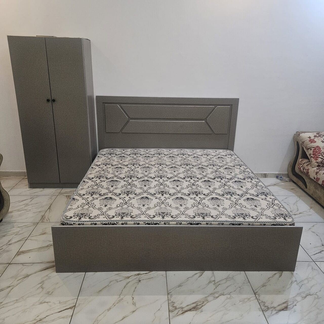 SAR 450, Double Bed With Matress And Wardrobe