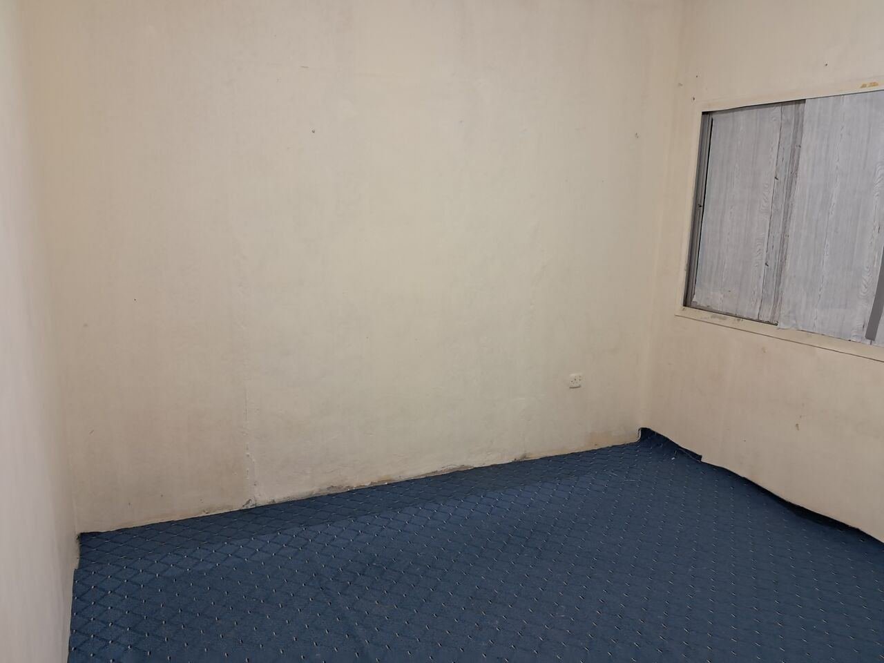1 Big Room For Rent In A Flat , Bathroom And Kitchen Sharing