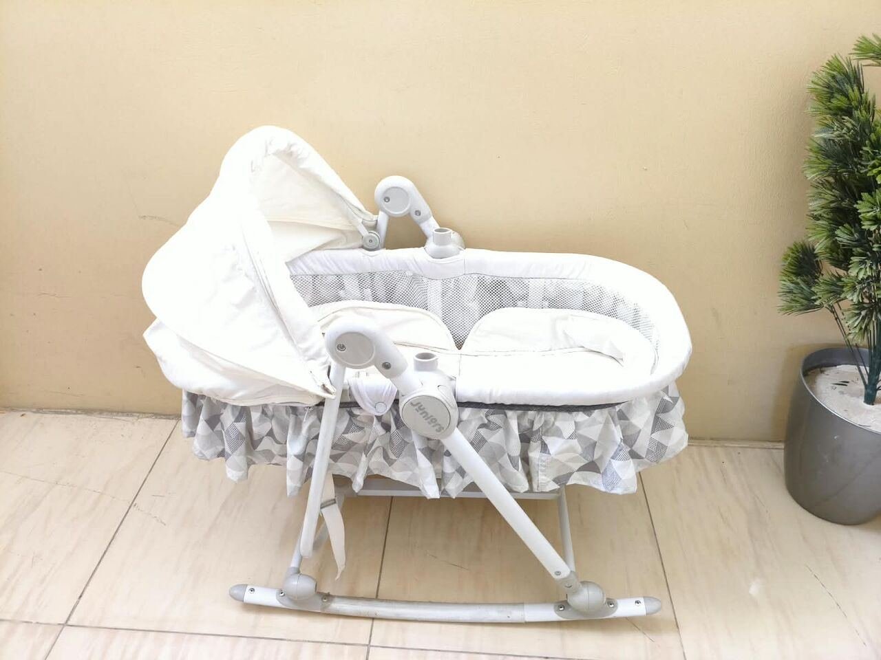 SAR 150, SAR 150_Baby Bassinet_Baby Cot_Very Good Condition_for Sale