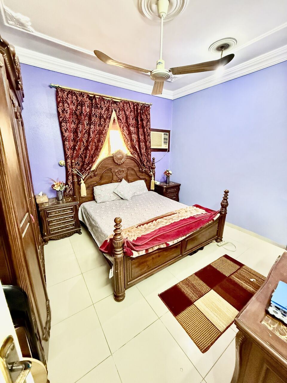 SAR 899, Bedroom Set King Size (No Mattress)