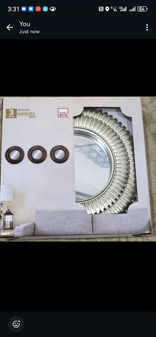 SAR 20, Furniture
