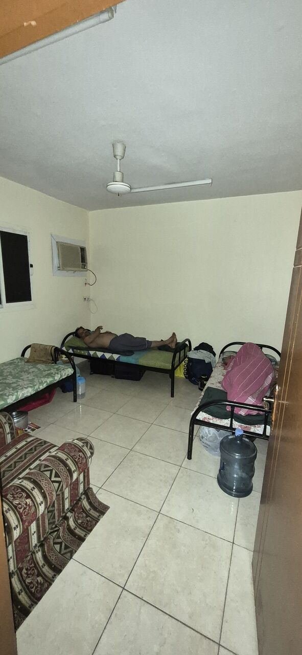 SAR 350/month, Furnished Bedspace Available In Al Batha Riyadh