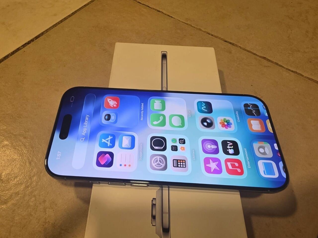 SAR 3600, Apple IPhone Air 1TB Sky Blue