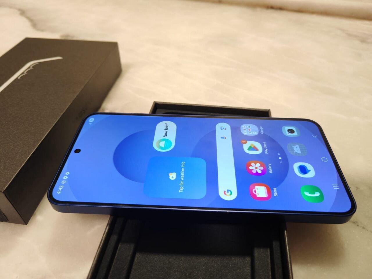 SAR 1700, Samsung Galaxy S25 (256GB/12GB) Navy