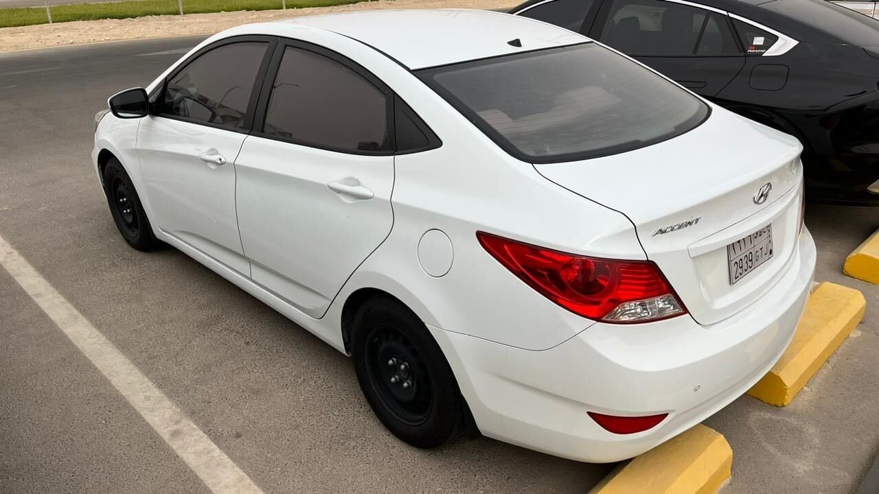23500, HUYNDAI ACCENT, 2015, Automatic, 174750 KM, SAR 23500 HYUNDAI ACCENT FOR SALE
