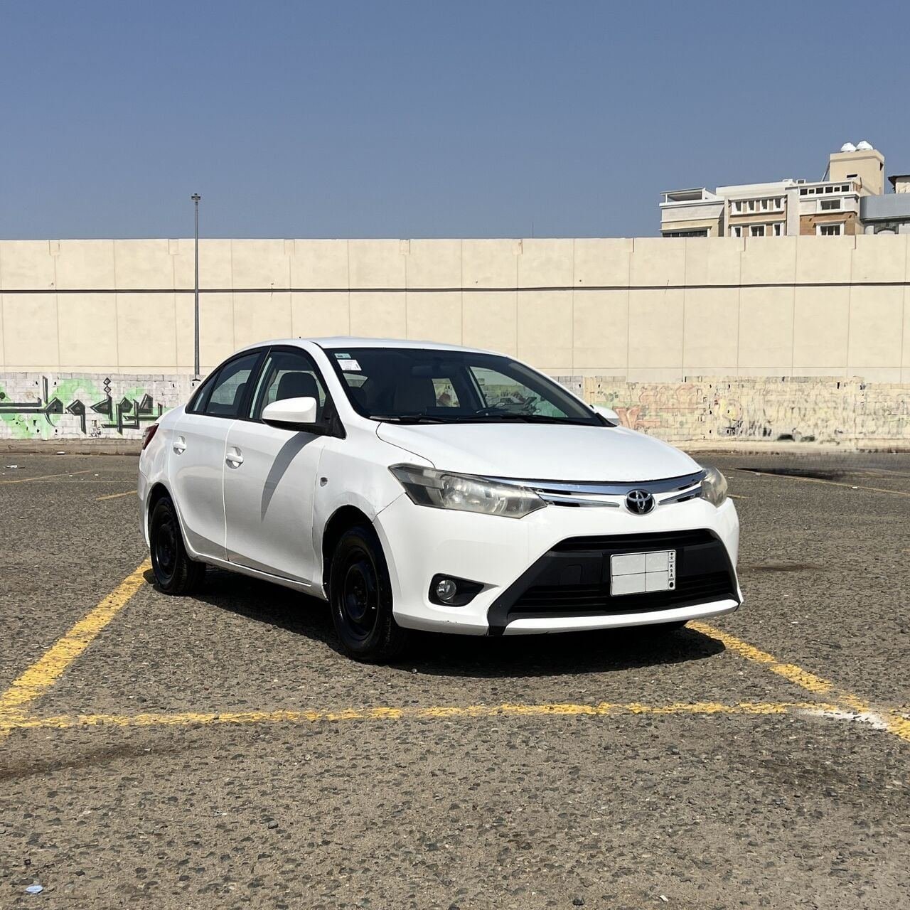 SAR 19000, Toyota Yaris, 2016, Manual, 400 KM, – URGENT SALE