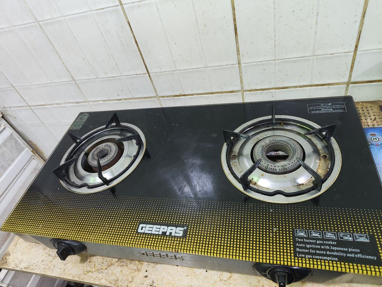 SAR 150, Gas Stove In Good Condition For Sale